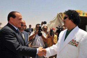 Silvio Berlusconi e il colonnello Gheddafi