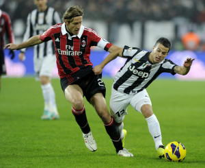 Massimo Ambrosini durante il match contro la Juventus | ©Claudio Villa/Getty Images