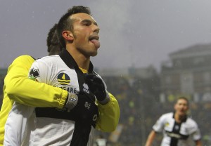 Parma-Juventus 1-1, Sansone risponde a Pirlo | © Marco Luzzani/Getty Images