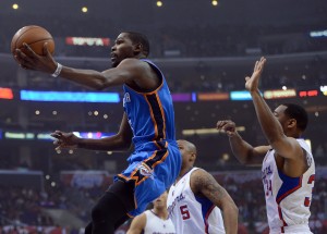 Kevin Durant allo Staples Center contro i Clippers | ©Harry How/Getty Images