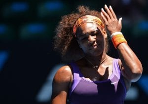 Serena Williams saluta gli Australian Open | ©WILLIAM WEST/Getty Images