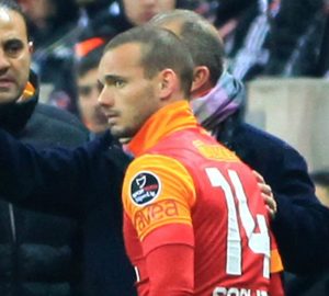 Sneijder e Drogba trasformano il Galatasaray in una superpotenza del calcio europeo | ©MIRA/AFP/Getty Images