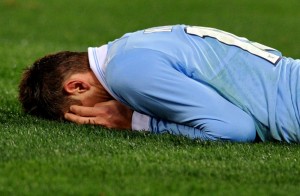 Con l'infortunio di Klose la Lazio saluto scudetto e terzo posto? © TIZIANA FABI/AFP/Getty Images