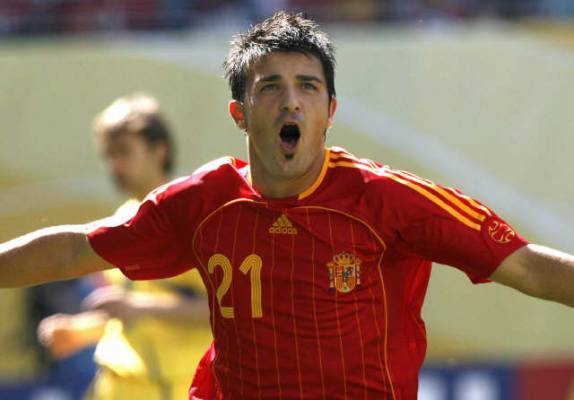 E’ ufficiale: David Villa è il terzo acquisto del Real Madrid dopo quelli di Kakà e Cristiano Ronaldo