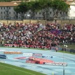 La Curva Sud esulta al gol di Porchia