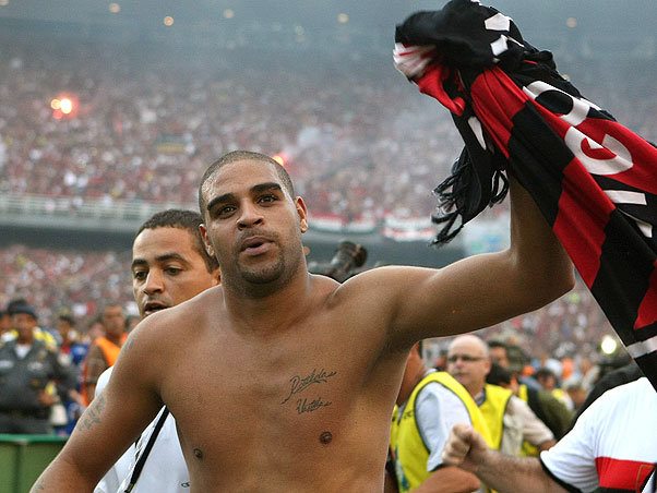 Calciomercato, Juventus: pazza idea Adriano