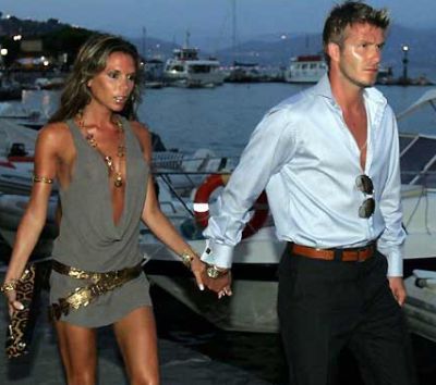 Beckham fa poker, Victoria in dolce attesa rivuole il suo seno