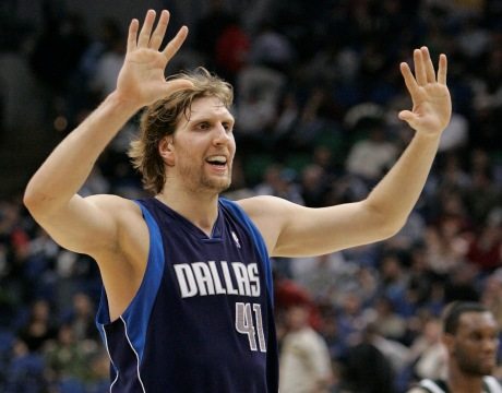 NBA: Nowitzki abbatte Detroit, i Knicks non si fermano più