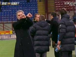 Serie A: il mondo arbitrale insorge “adesso Mourinho sta esagerando”