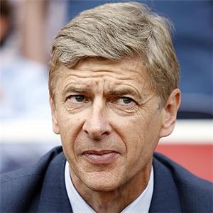 Arsenal, Wenger: “ci interessa Felipe Melo”