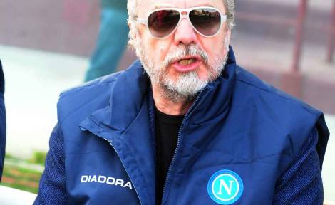 Napoli: De Laurentis a tutto marketing “Lavezzi e Hamsik INCEDIBILI”