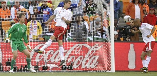 Mondiali 2010: un’Olanda fortunata vince senza brillare, 2-0 alla Danimarca