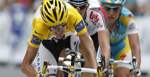 Tour de France: Tappa a Voeclker. Sfortuna Schleck, Contador in giallo