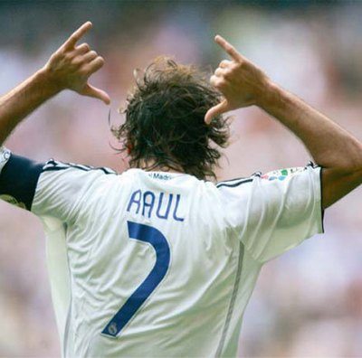 Raul, addio al Real Madrid tra le lacrime