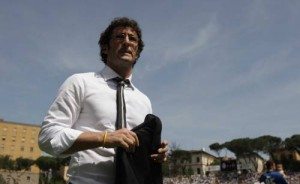 Il walzer delle panchine:Conte rinnova con il Bari. Juve: panchina a Ferrara?