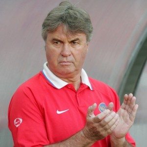 Sud Africa 2010: Hiddink al Mondiale con la Nigeria, esonerato Amodu