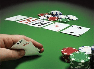 Poker cash in Italia, ora è ufficiale. L’UE da l’ok
