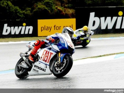 Moto GP: Lorenzo domina le libere di Estoril