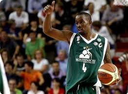 Basket, Siena perde Bo McCalebb ed Omar Thomas