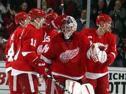 Nhl, playoff: Rimonta Red Wings, 3-3 nella serie contro gli Sharks