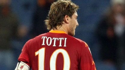 Roma – Fiorentina: probabili formazioni. Si rivede capitan Totti
