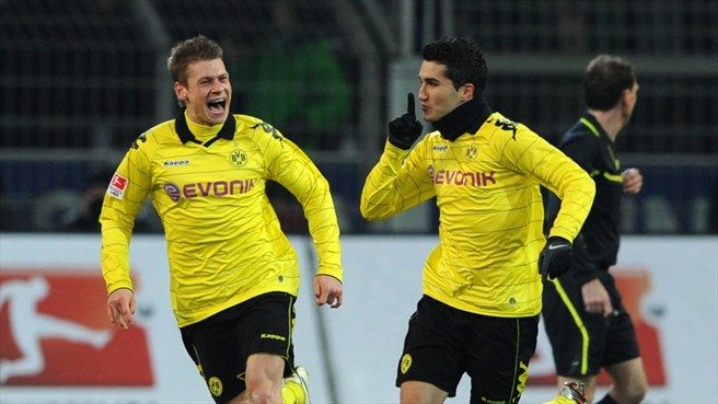 Bundesliga: il Borussia non perde un colpo, tris del Bayern