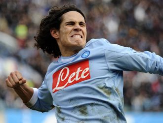 Napoli – Samp 4-0: tris di Cavani, l’estasi di Auriemma