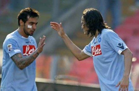 Napoli sogna. Azzurri al secondo posto con Lavezzi e Cavani