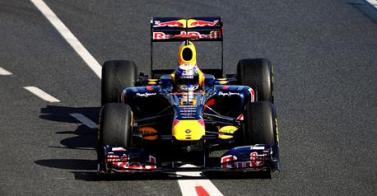 F1: Vettel dominatore dei test a Barcellona, Alonso terzo