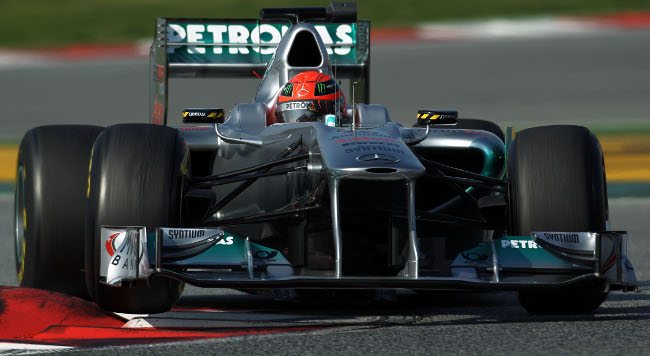 Acuto di Schumacher nei test a Barcellona
