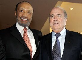 Blatter e Bin Hammam, corsa alla poltrona fra accuse reciproche