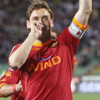 Totti è ancora Re, De Rossi è il vero flop