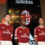 PRESENTAZIONE MAGLIA A.C.MILAN-ADIDAS STAGIONE 2011-2012