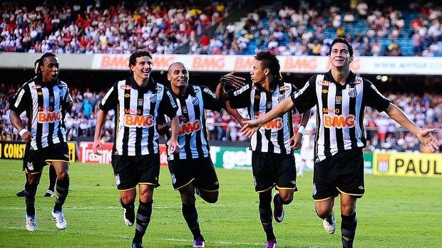 Ganso, assist e gol. Il Santos in finale del Paulistão 2011. Video
