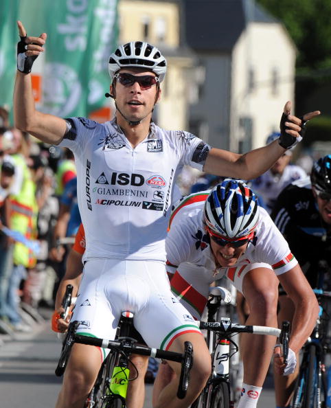 Ciclismo, Visconti concede il tris, è campione d’Italia