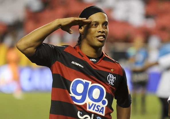 Il Flamengo sorveglia Ronaldinho e le sue notti brave