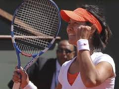 Roland Garros, out Sharapova, Na Li in finale. Schiavone vince primo set