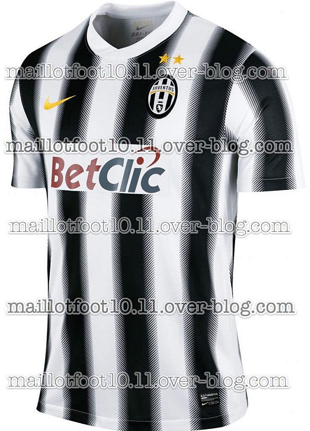 Nuove maglie Juve 2011-2012, le ultime indiscrezioni