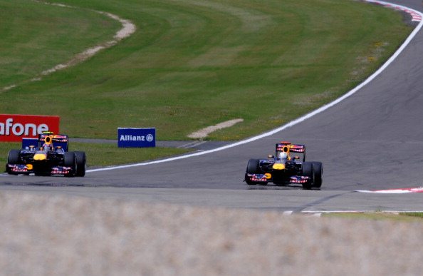 F1, a Nurburgring le Red Bull dominano le libere