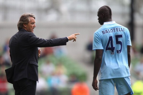 Inter umiliata da Balotelli e Mancini. Video