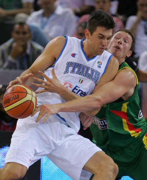 Basket, Russia battuta. Mancinelli e Bargnani trascinano l’Italia