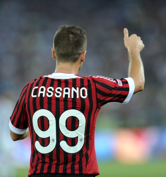 Milan-Lazio: Allegri si affida a Cassano, debutta Aquilani