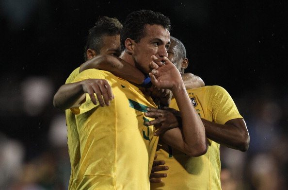 Brasile-Ghana Damiao salva Menezes, Ganso ancora ko. Video
