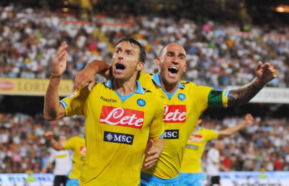 Cesena-Napoli le pagelle. Inler faro, Hamsik fenomeno