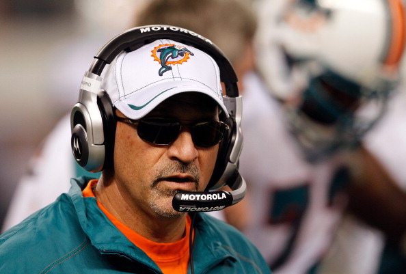 NFL, Miami esonera Sparano. Haley licenziato dai Chiefs