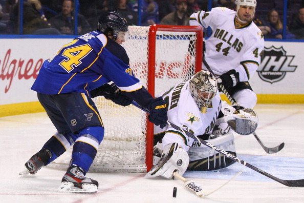 NHL, Blues inarrestabili. Crollo Rangers, OK Flyers, Bruins e Canucks