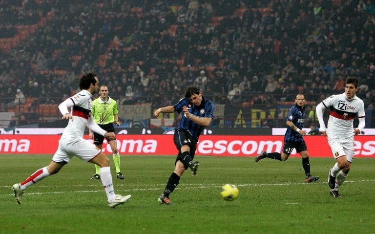 Inter Genoa 2-1, le pagelle. Poli sente aria di derby