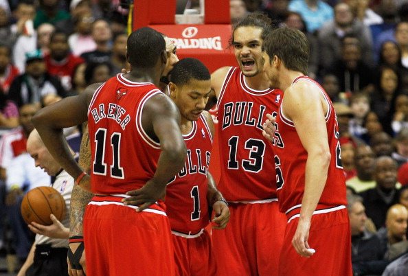 NBA, Deng salva i Bulls contro Bargnani. Riscatto Knicks