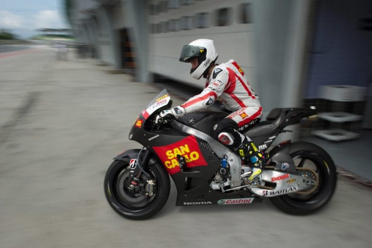 MotoGP, Honda Gresini in nero per Simoncelli