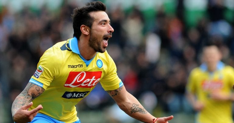 Parma – Napoli 1-2, decide Lavezzi fra mille polemiche